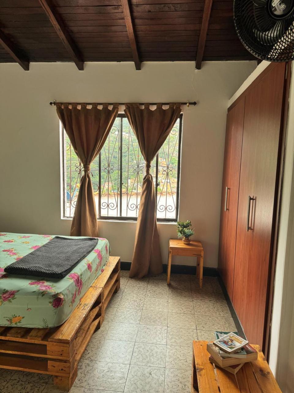 Tatami Hostel Букараманга Экстерьер фото